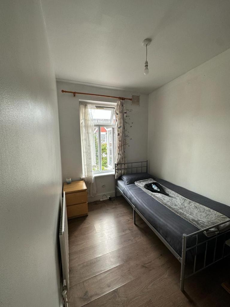 لندن Affordable Private Rooms In Wembley المظهر الخارجي الصورة