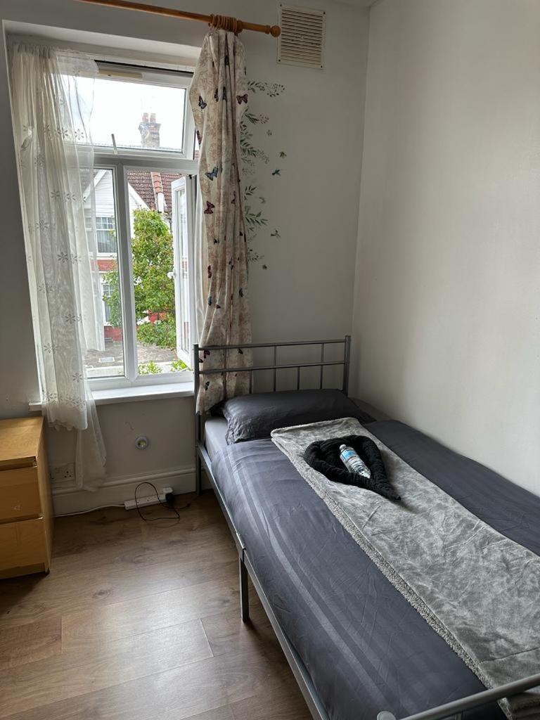 لندن Affordable Private Rooms In Wembley المظهر الخارجي الصورة